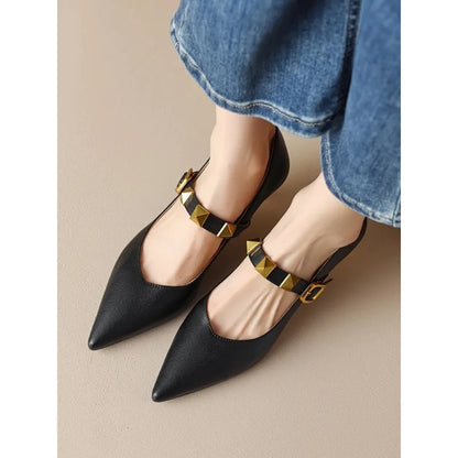 Fashion Fall Pointed Shallow Mouth Rivets Professional Temperament Low Heel Pump