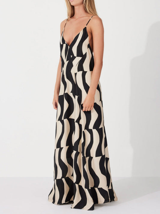 Scooped Back Relaxed Charming Fit Style Maxi Dress Dresses