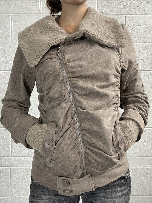Manteau veste en tricot à revers plissés