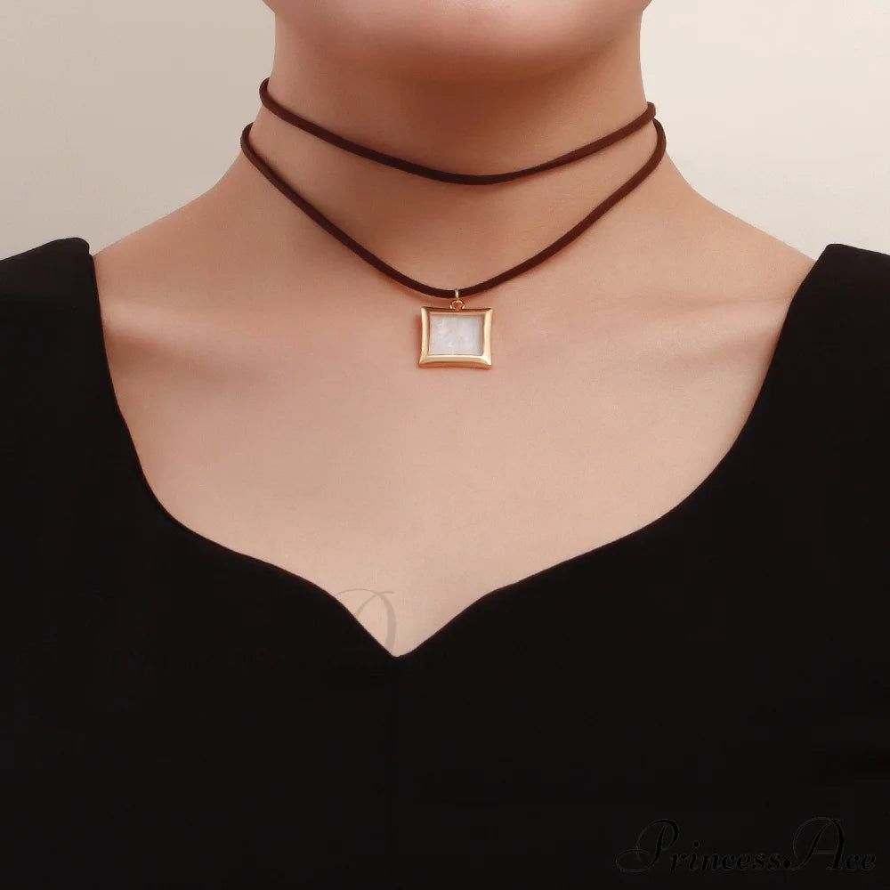 Adjustable Korean Velvet Choker With Big Heart Pendant Necklace Halloween