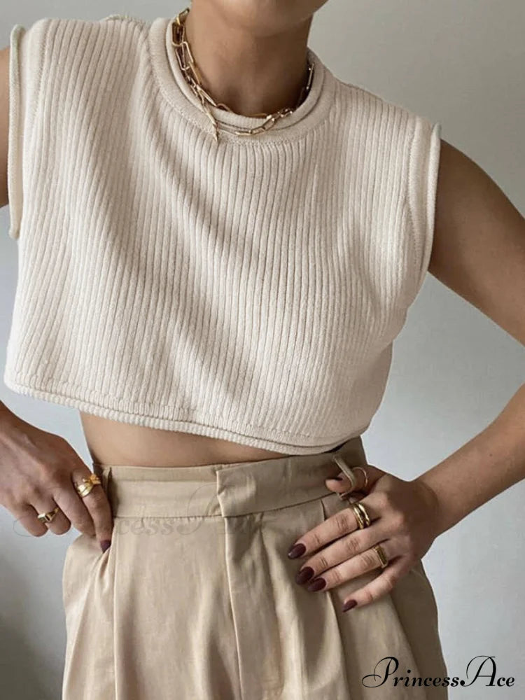 Amalfi Coast Graceful Rib Crop Vest Off-White / Xs Sweaters-L