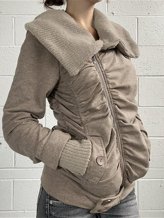 Manteau veste en tricot à revers plissés