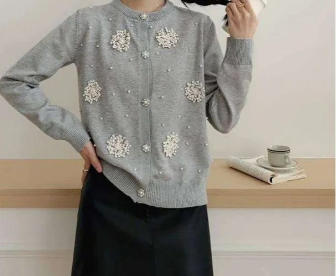 Diamonds Pearl Floral Slim O-neck Cardigan