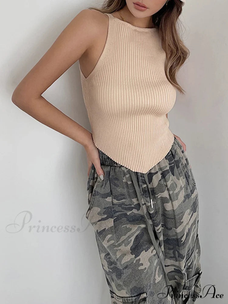 Basic Ribbed Graceful Sweater Vest Khaki / S Sweaters-L