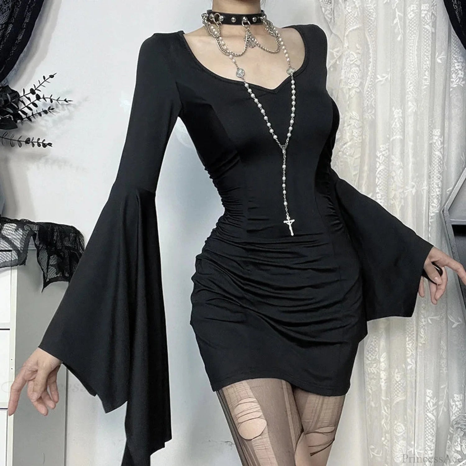 Batwing Lengthy Sleeve Mini Dress Black / S