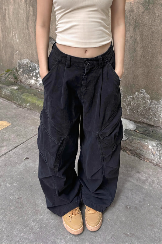 Washed Pleated Wide Leg Cargo Pants