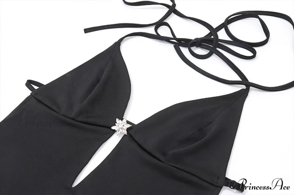 Black Deep V-Neck Charming Backless Frill Mini Dress