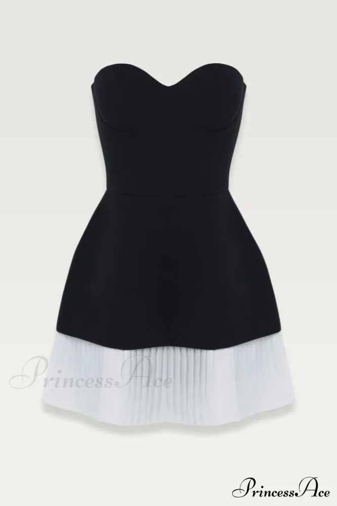 Black Strapless Graceful A-Line Pleated Minidress M Dresses