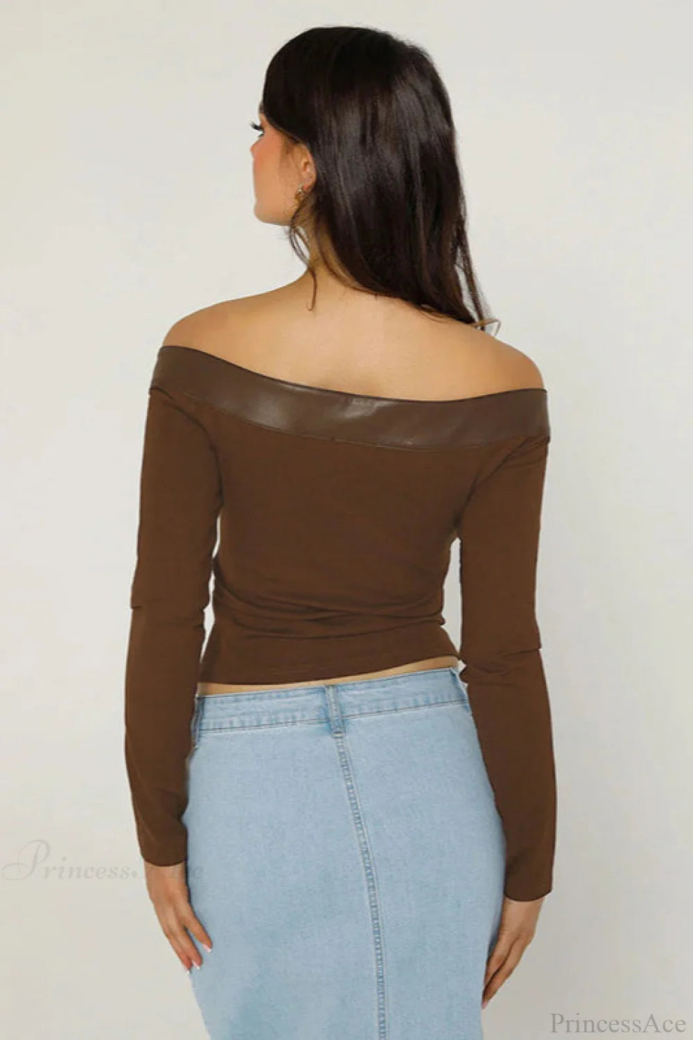 Boat Neck Cutout Fitted Long Sleeve Tee