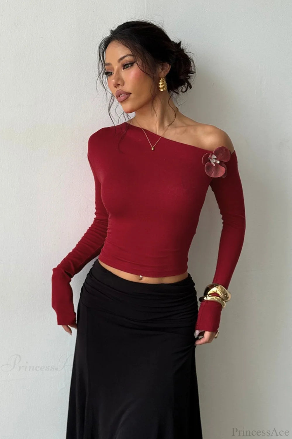 Burgundy Rose Off-shoulder Elegant Long Sleeve Tee