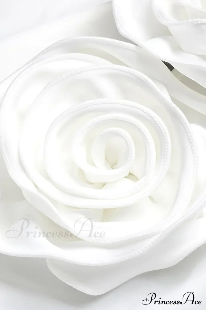 Calestina Elegant Maxi Dress