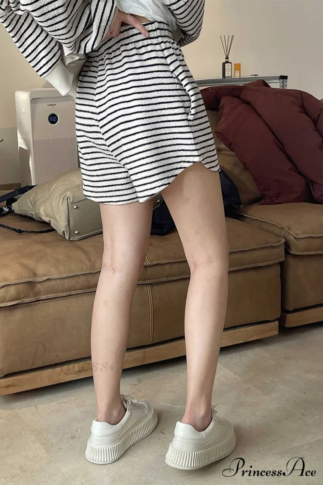 Casual Striped Loose Shorts