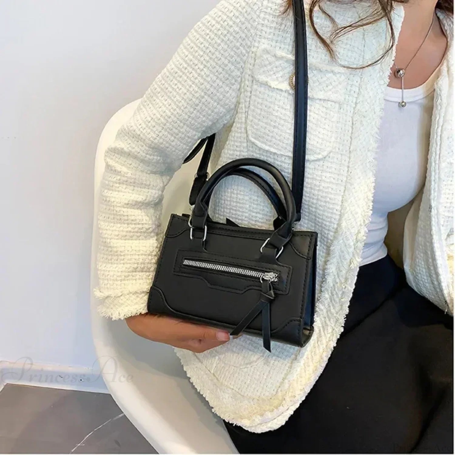 Casual Western Style Small Crossbody Handbag handbag-250126