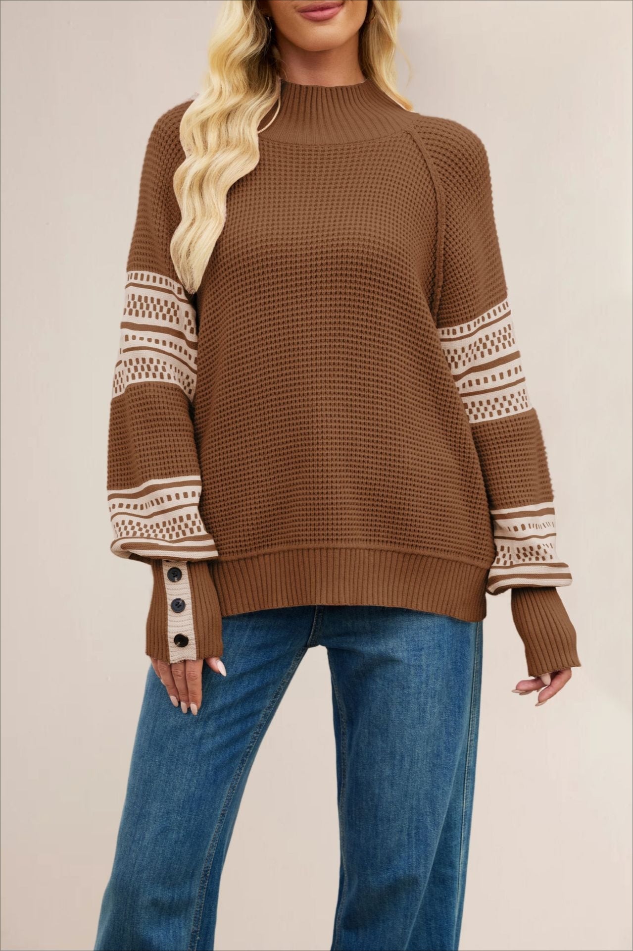 Color-Block Mock Neck Fashion Knit Sweater