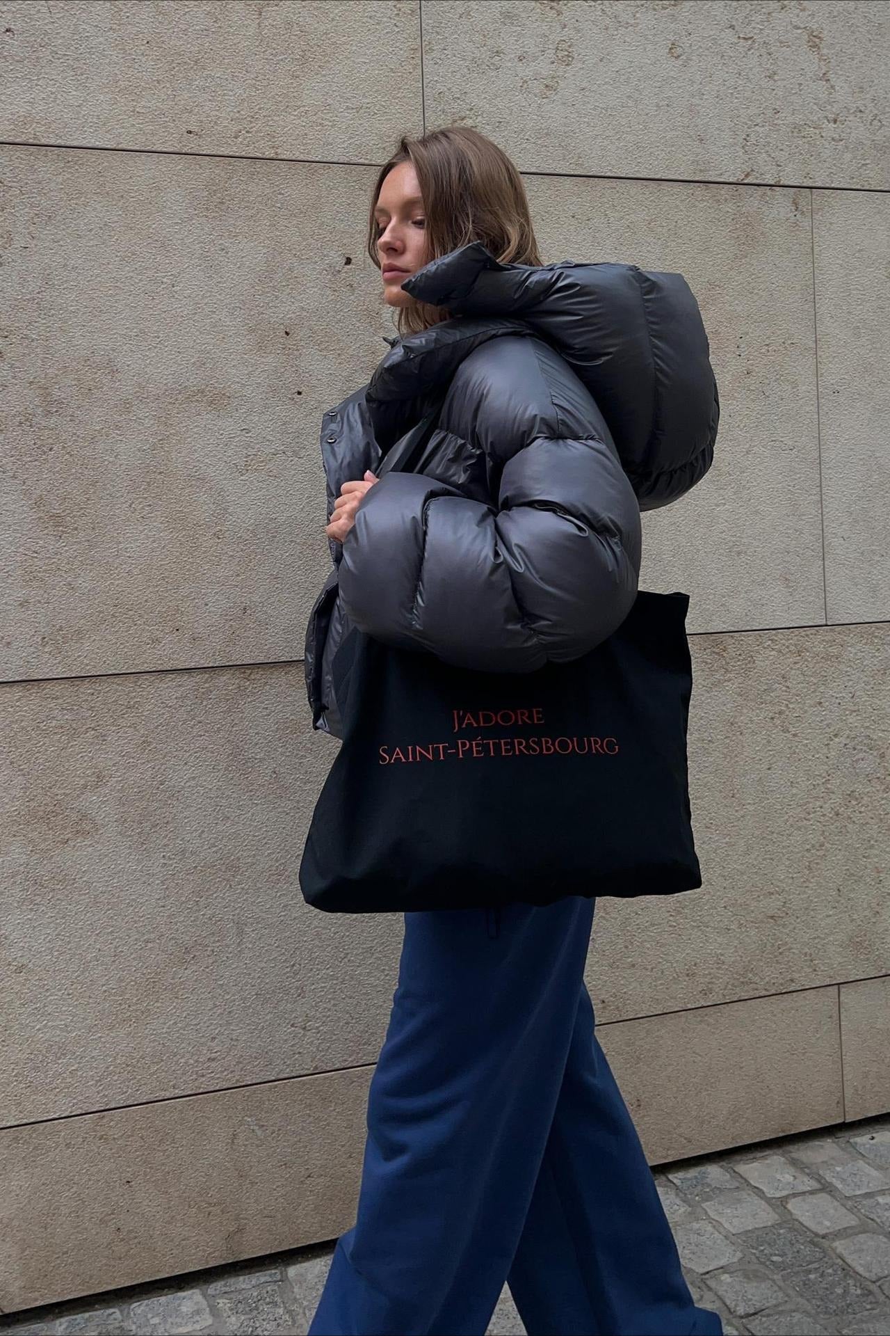 Short Hooded Puffer Jacket