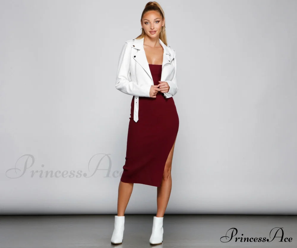 Chic And Seamless Charming Midi Sweater Dress Sweaters