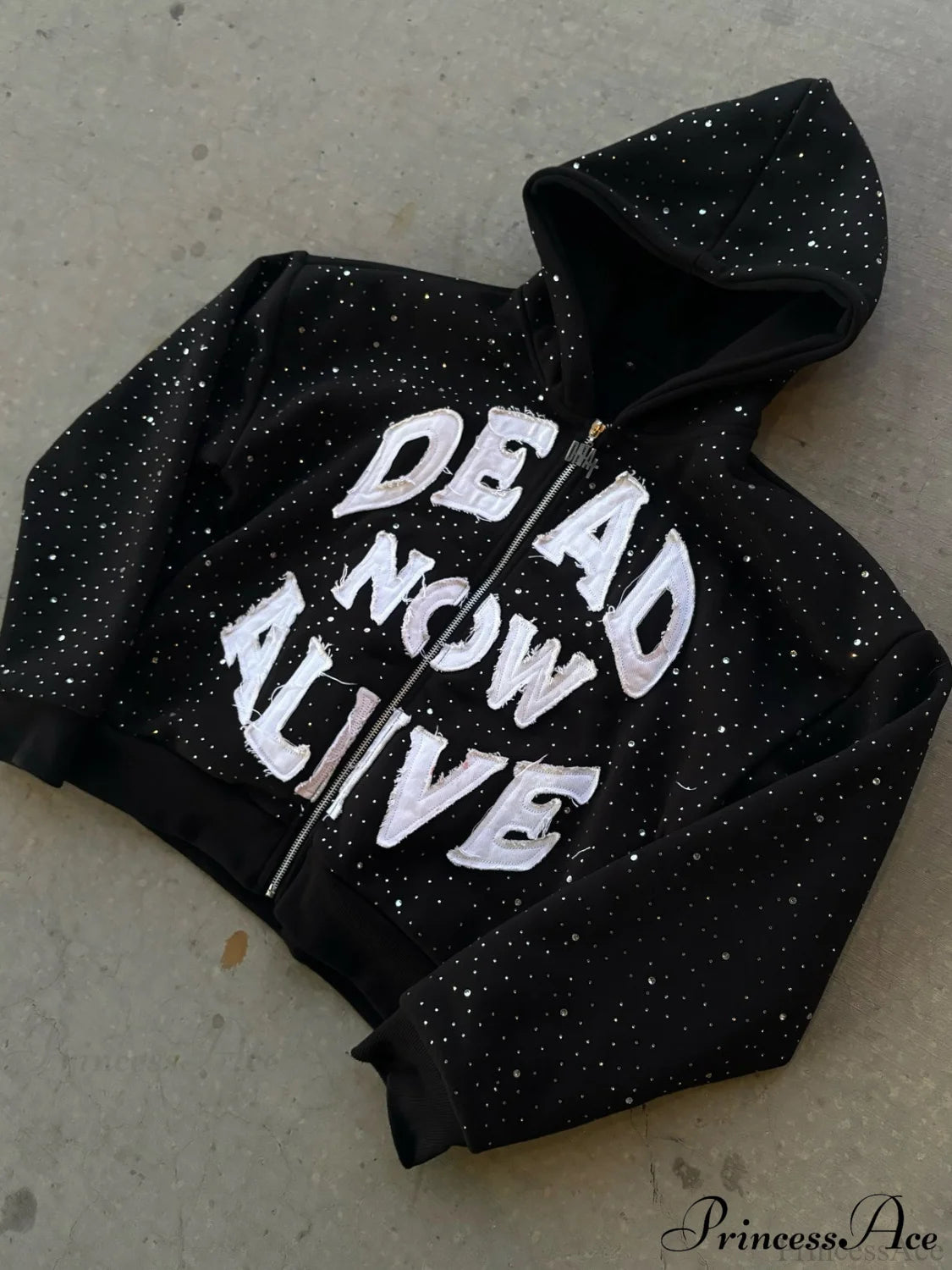 Comfortable Graphic Zip Up Hoodie Black / S