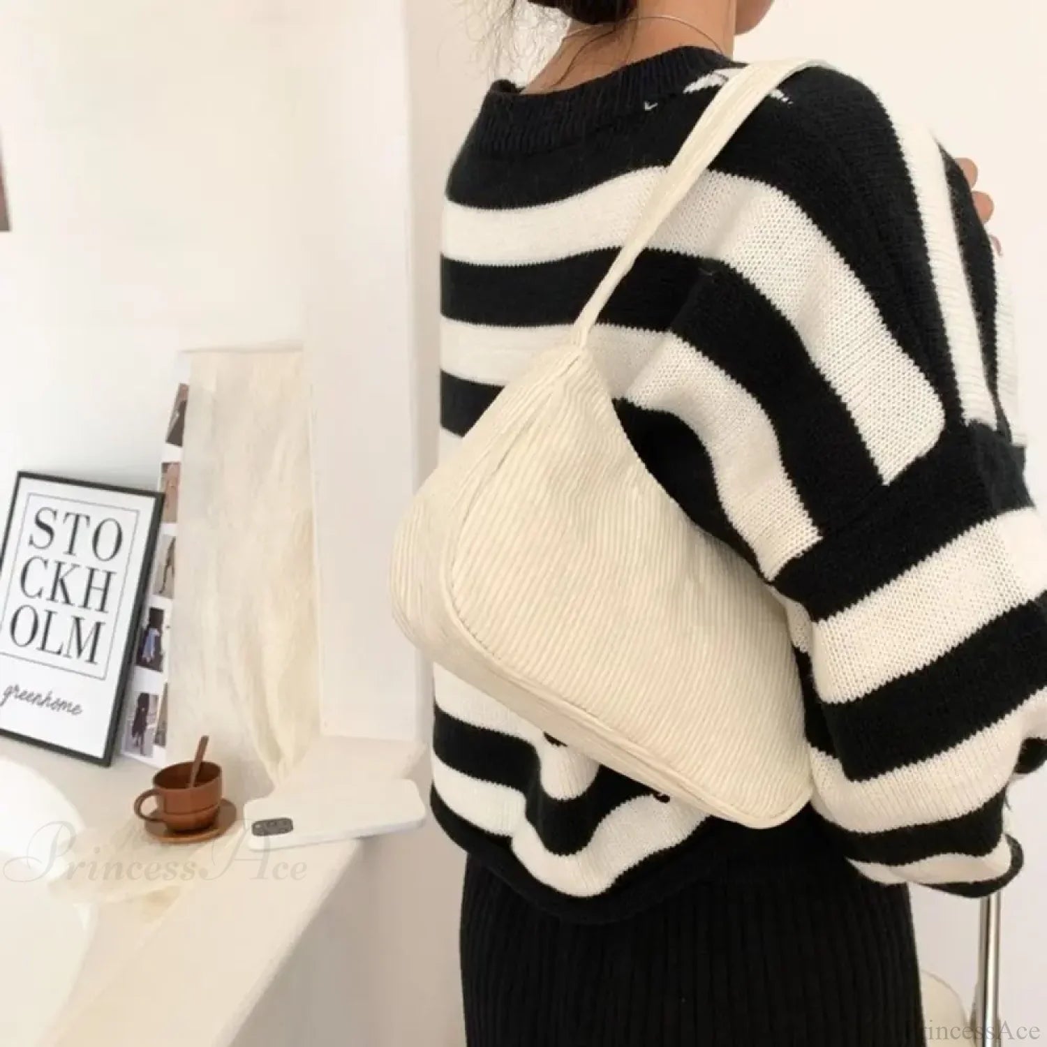 Corduroy Zipper Underarm Shoulder Handbag White shoulder-250126