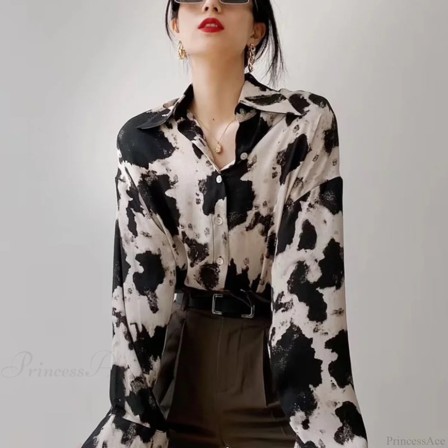 Cow Print Button Up Long Sleeve Blouse black / S blouse-250223