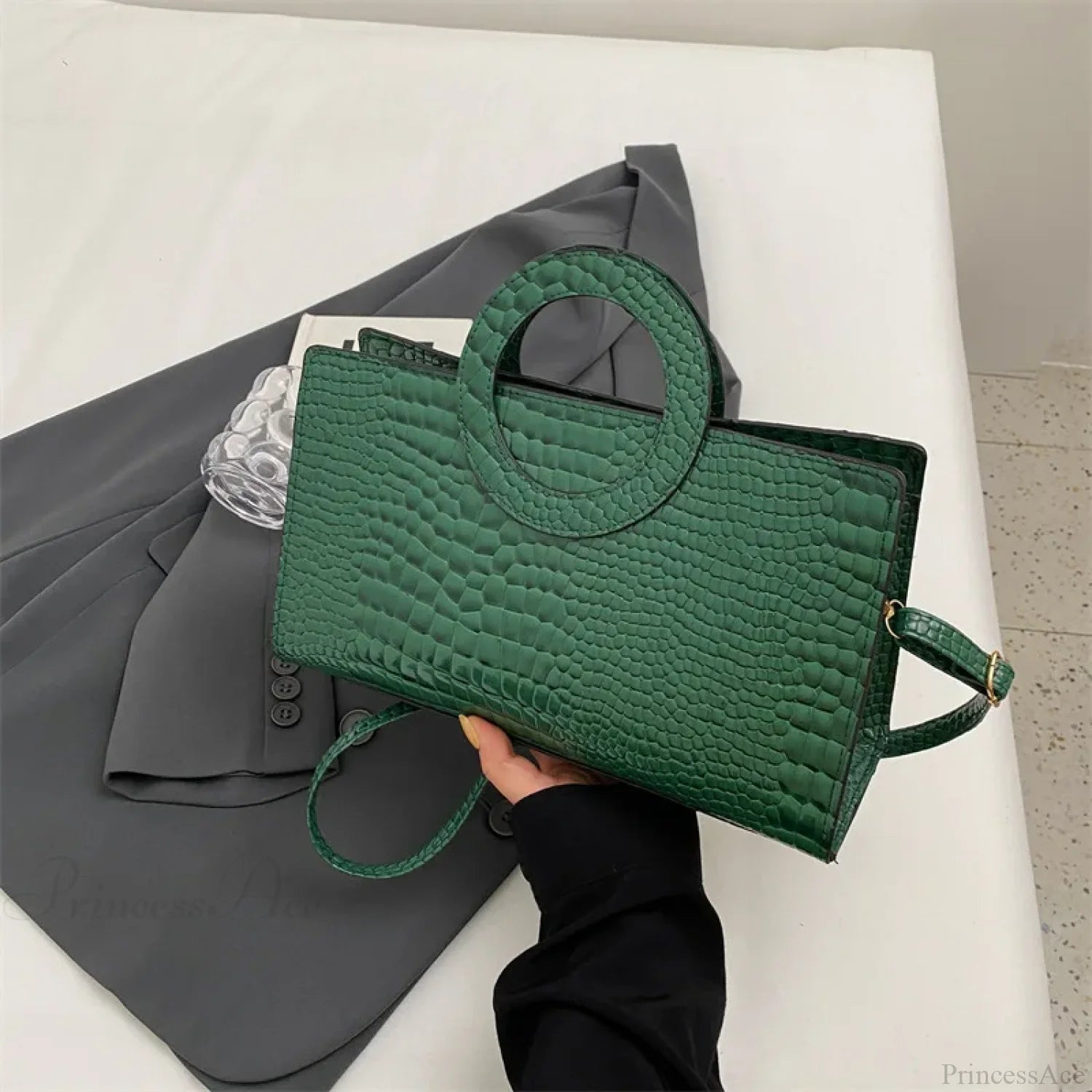 Crocodile Pattern PU Leather Crossbody Handbag Green handbag-250126