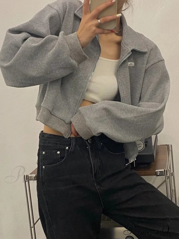 Cropped White Graceful Zip-Up Hoodie Jacket