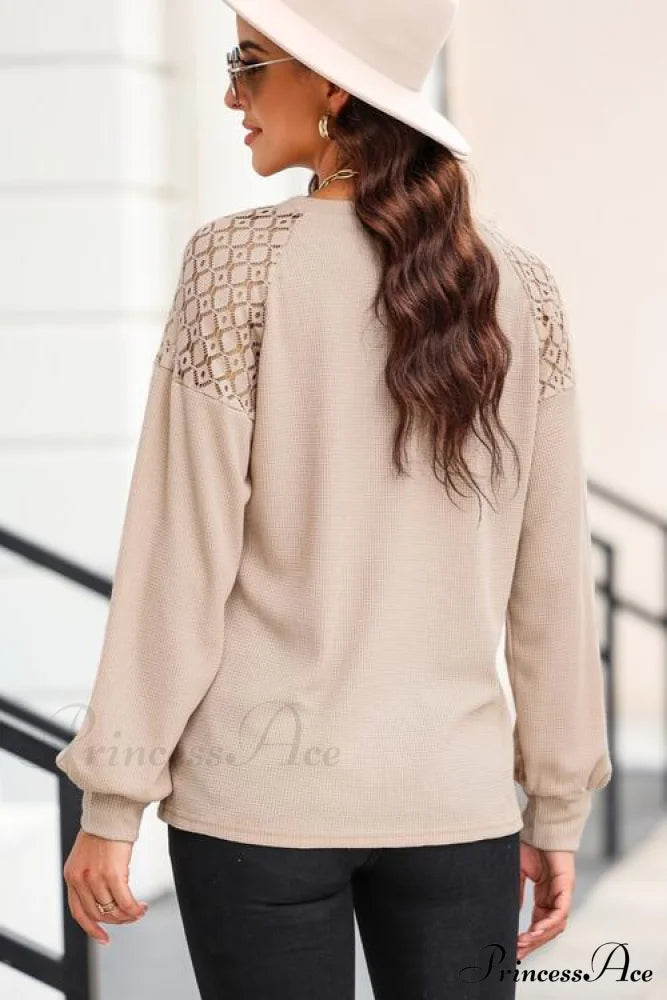 Cutout Round Top Arm With Lantern Neck