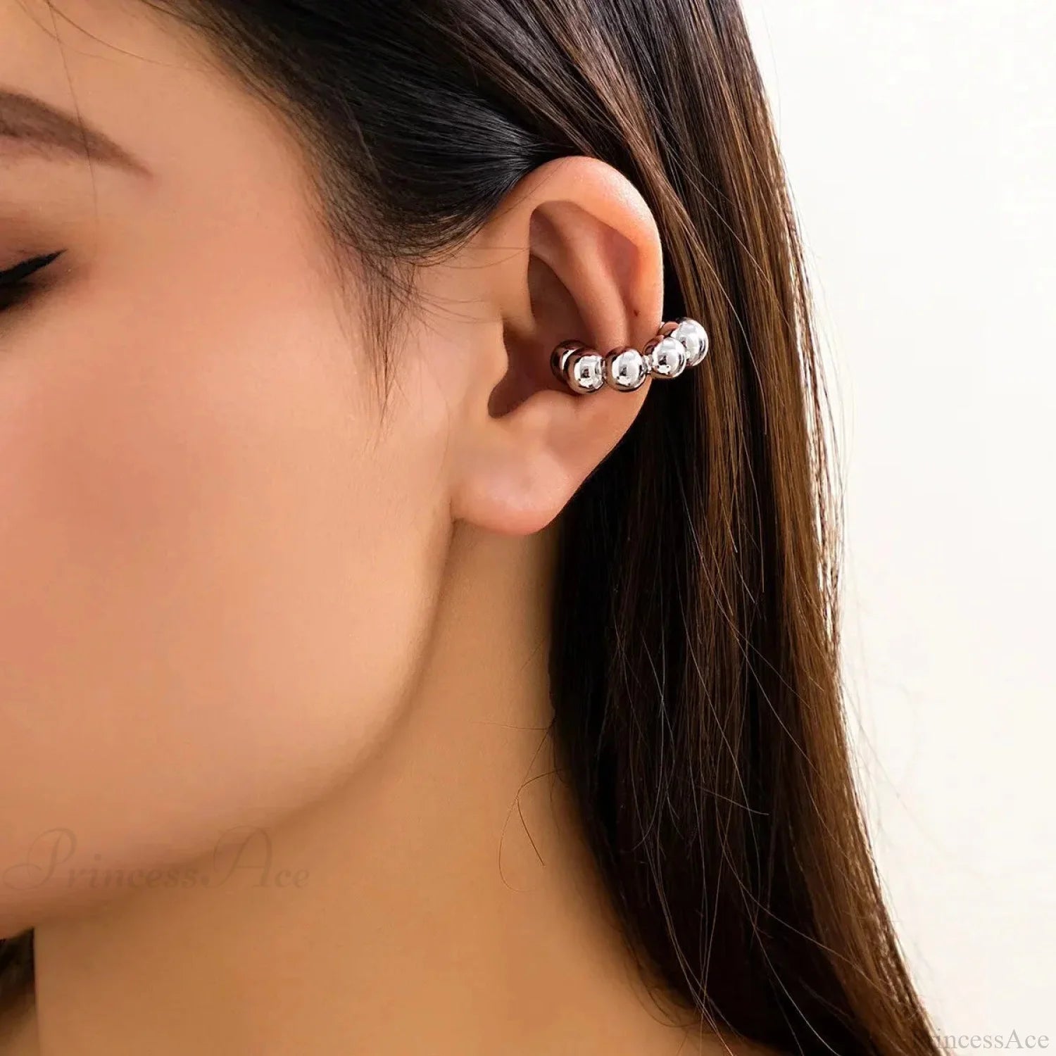 Dark Circular Shiny No Piercing Clip Earring color3