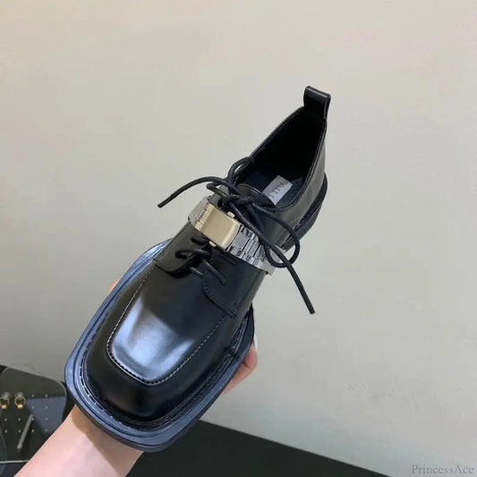 Dark Leather Chunky Sole Sneaker Black matte / 35