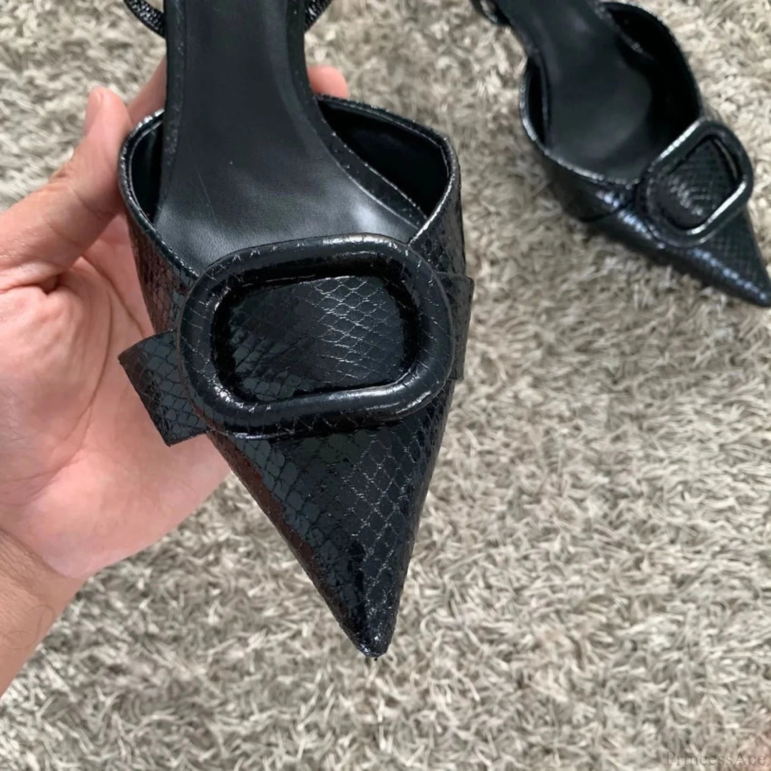 Dark Leather Pointed Toe Mysterious Stiletto