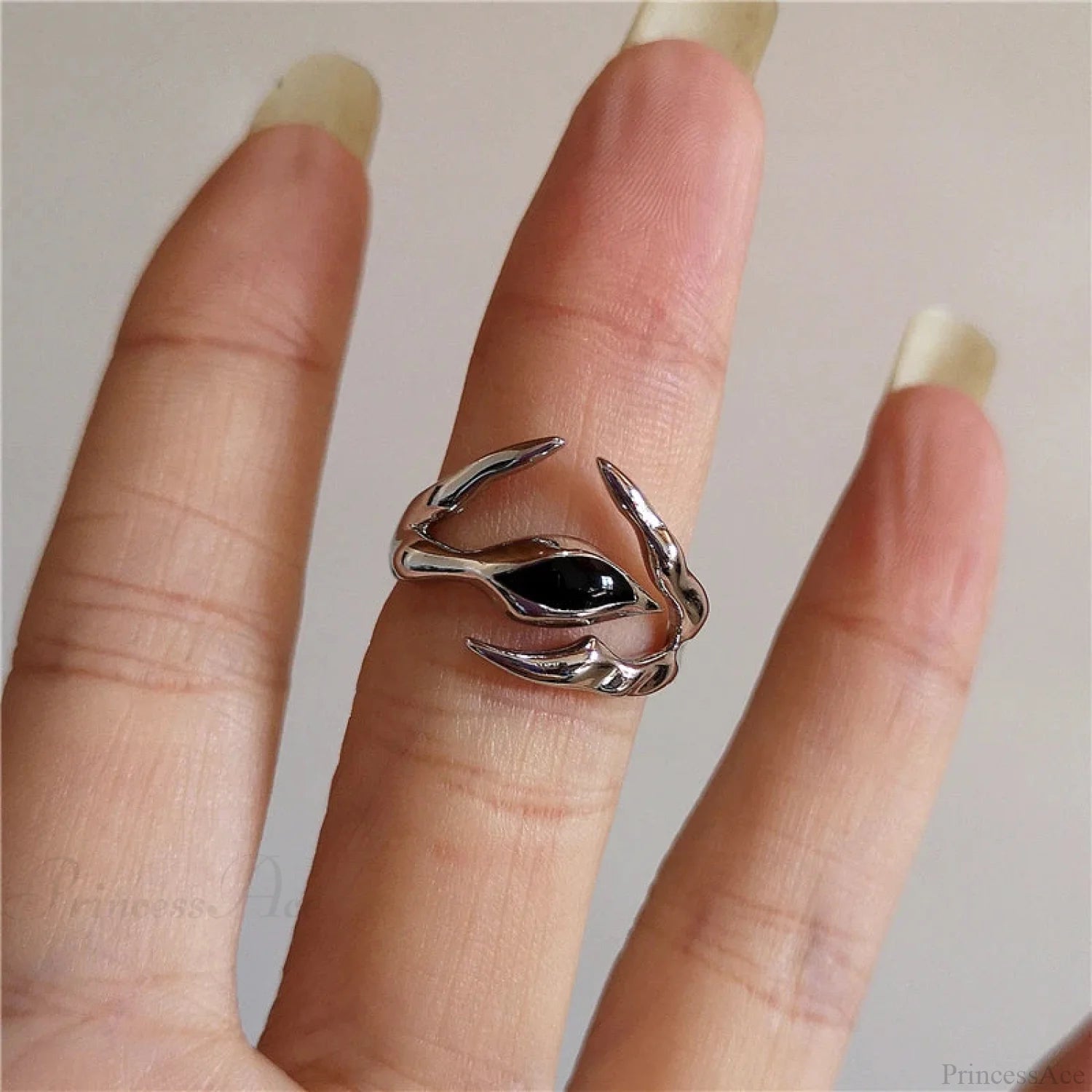 Dark Thorny Rose Pair Ring black10