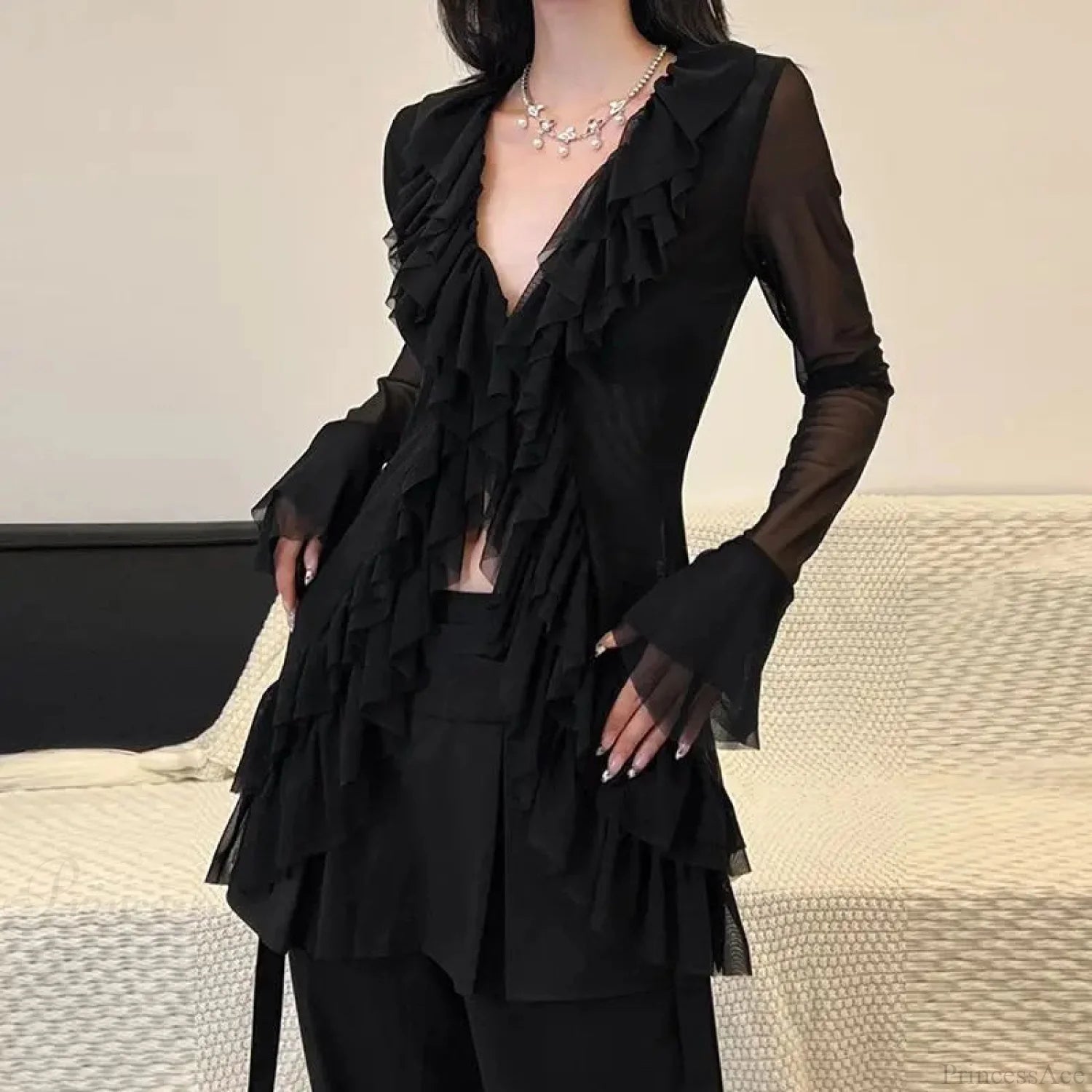 Deep-neck Long Sleeve Frill Blouse Black / S