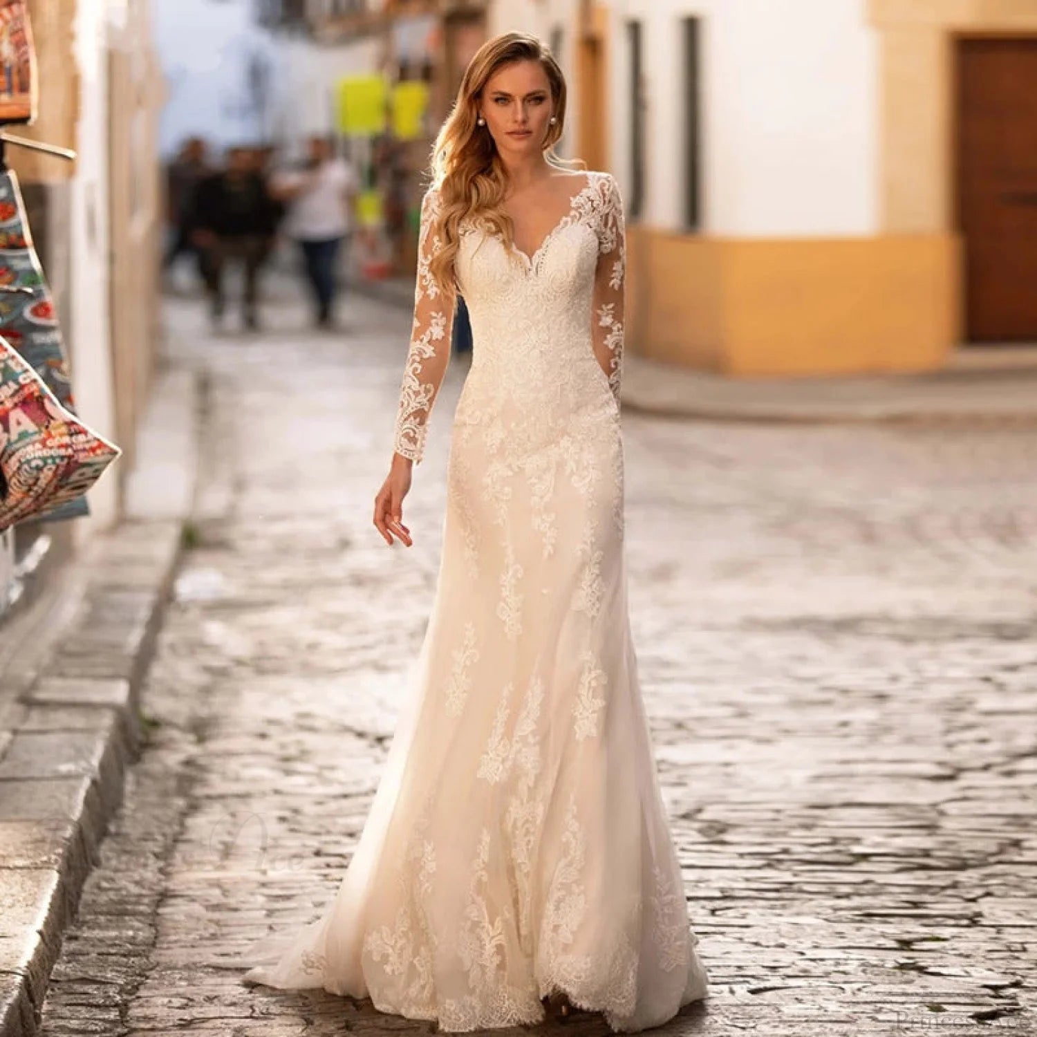 Deep V-Neck Backless Sheer Wedding Dress weddingdress-250223