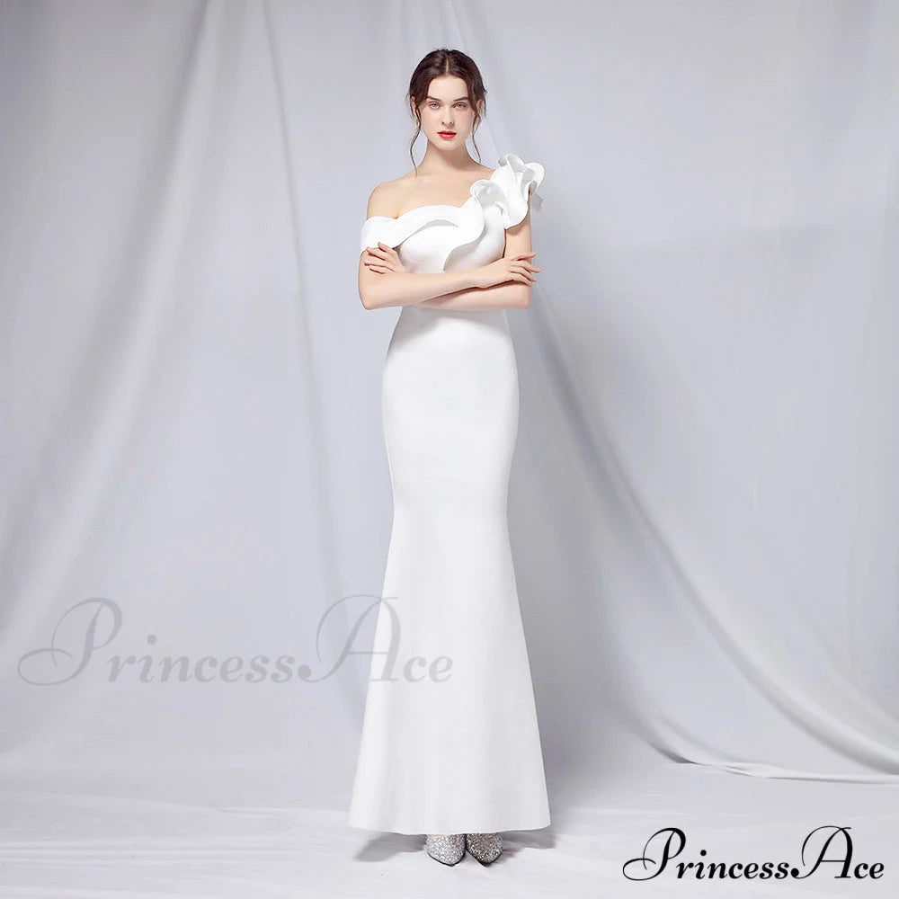 Delana Formal One Charming Shoulder Satin Dress S.o. Long Dresses