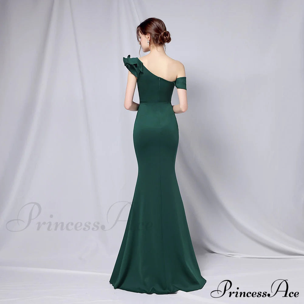Delana Formal One Charming Shoulder Satin Dress S.o. Long Dresses