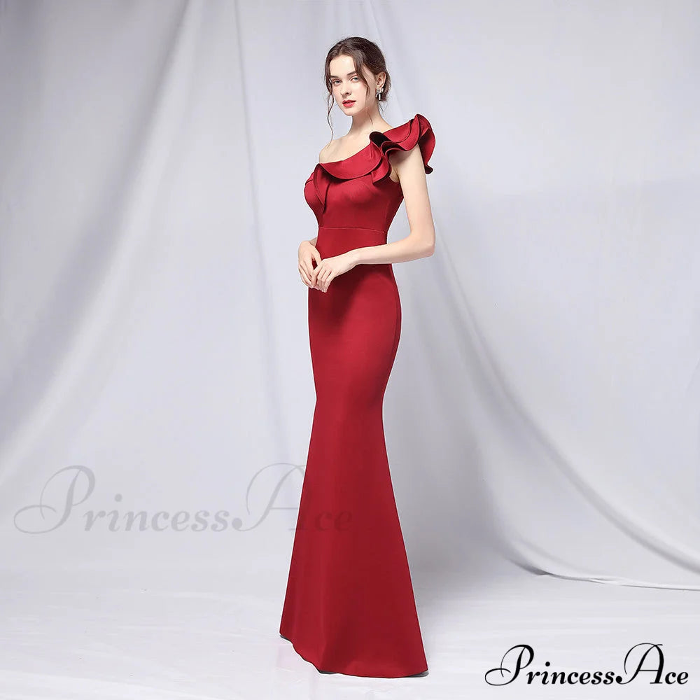 Delana Formal One Charming Shoulder Satin Dress S.o. Long Dresses