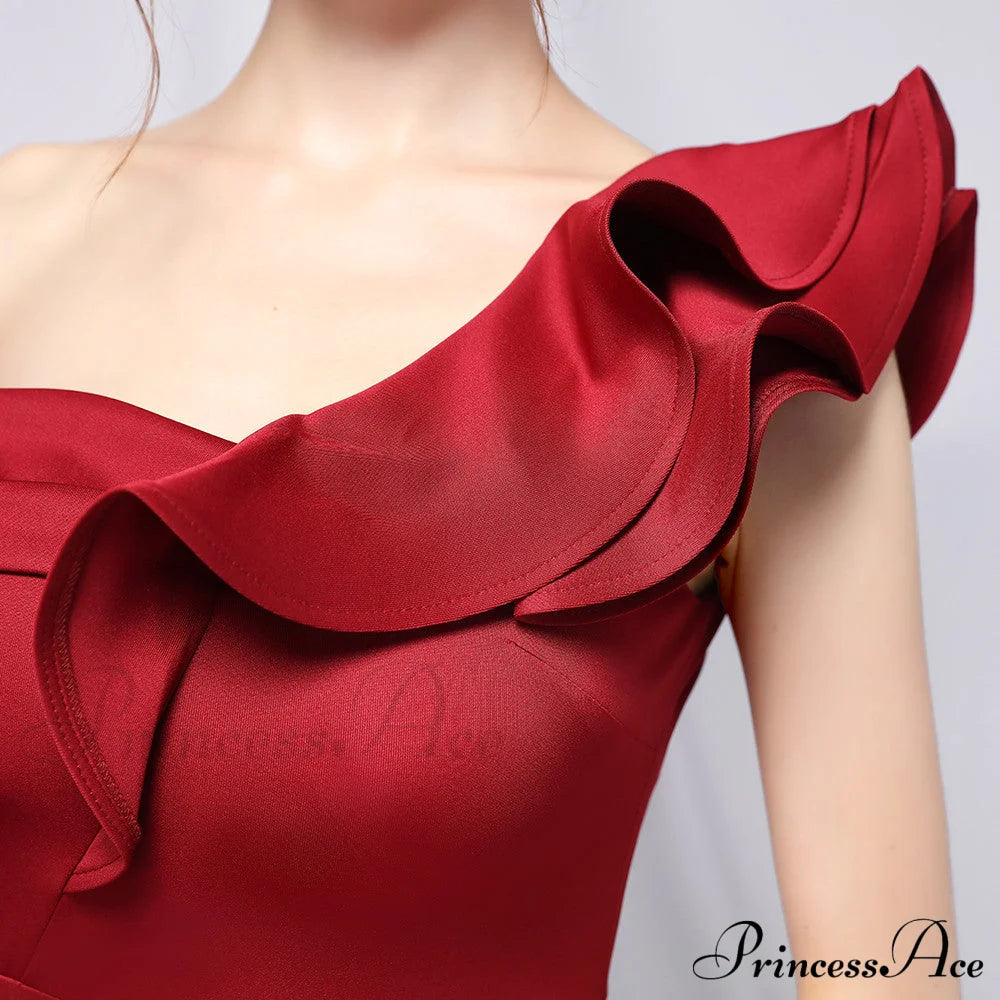 Delana Formal One Charming Shoulder Satin Dress S.o. Long Dresses
