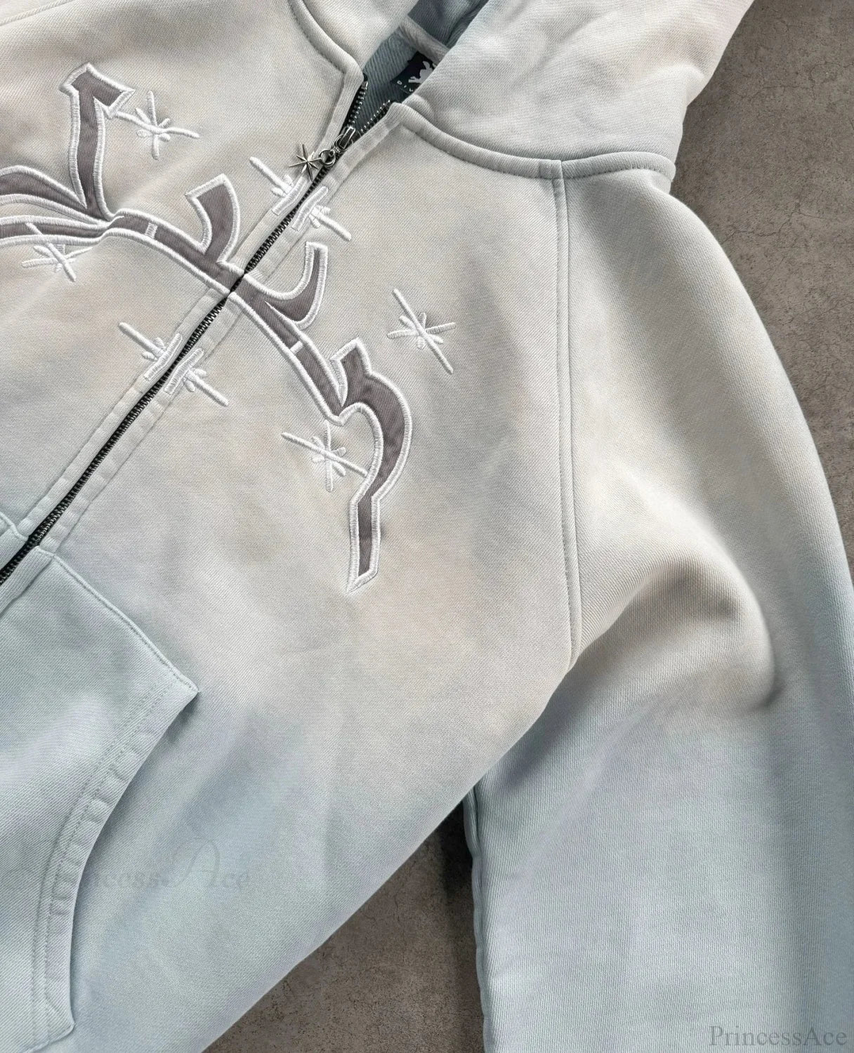 Divin Embroidery Zip Up Hoodie