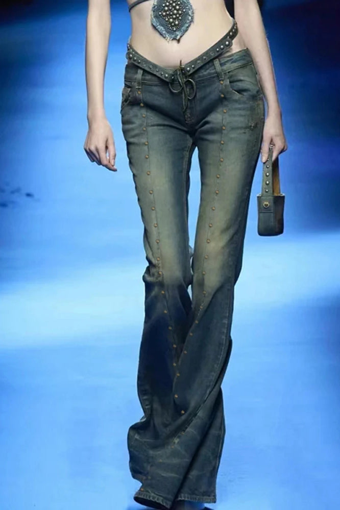 Rivet Stitch Low Rise Flared Jeans