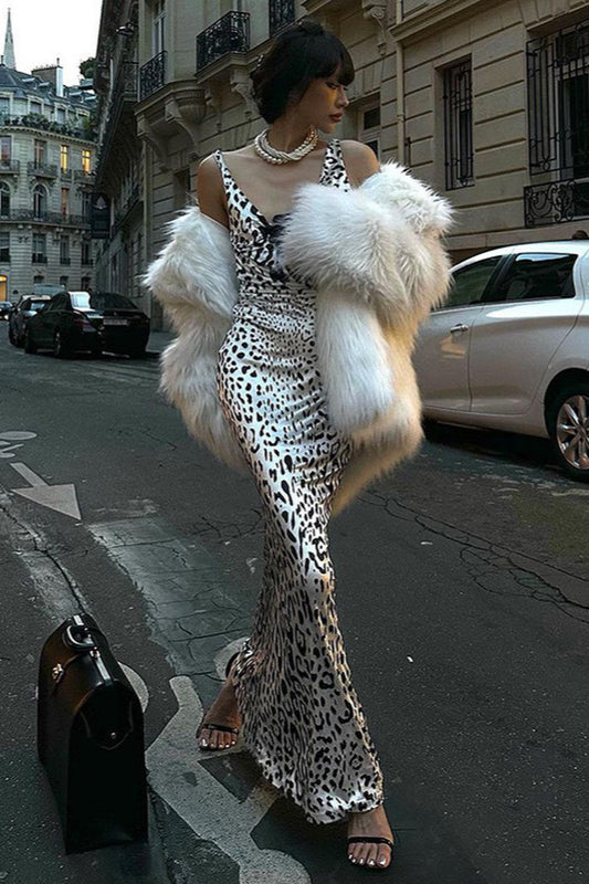 Gerüschtes, figurbetontes Maxi-Camisole-Kleid