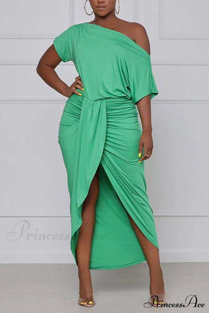 Elegant Pleated One-Shoulder Dress Green / S Midi Dresses