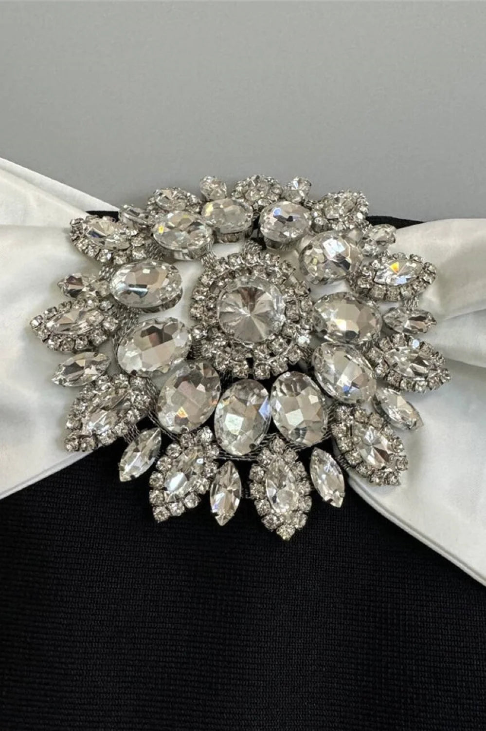 Elegant Sequin Sexy Off-the-Shoulder Wedding Dress