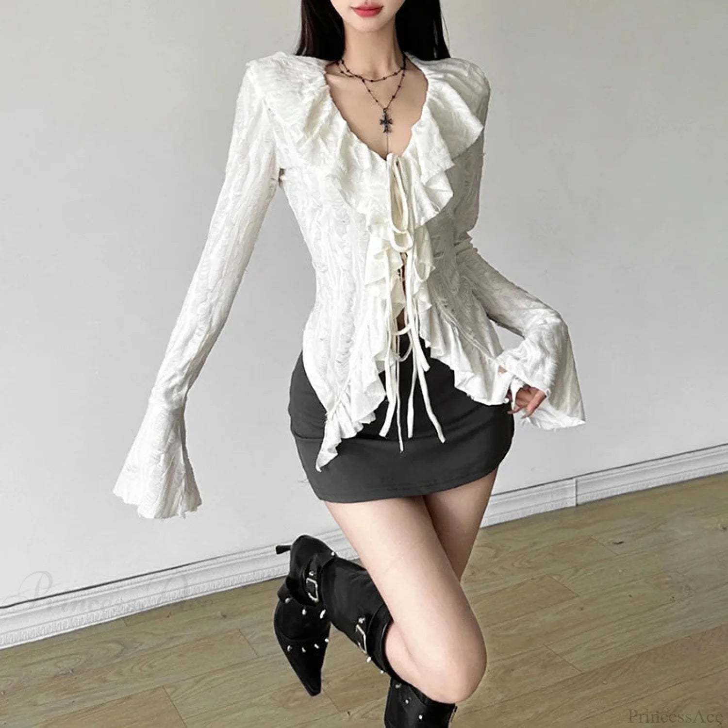Enchantedcore Frilled Plunging-neck Blouse