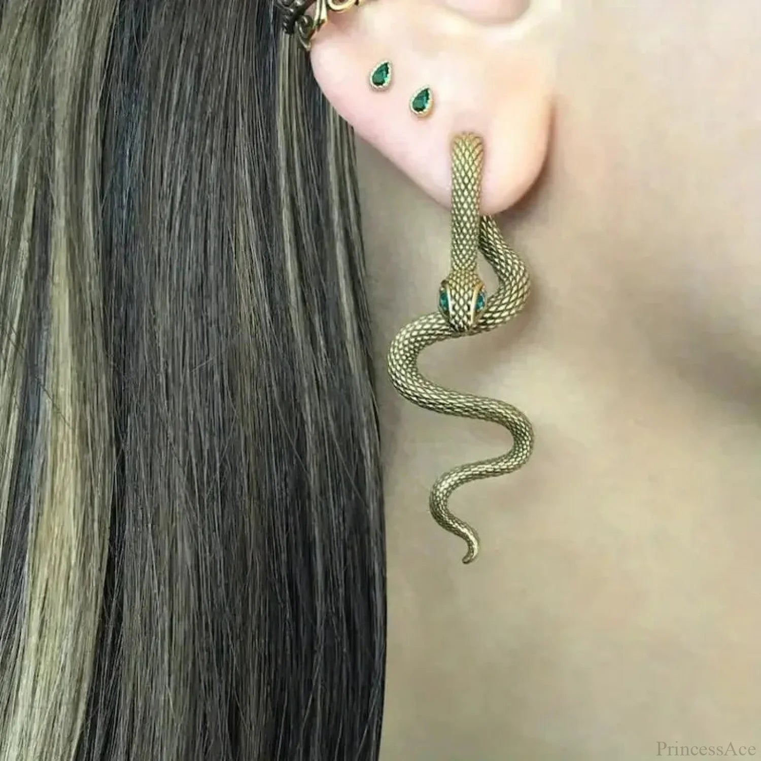 Extravagant Gothic Serpent Removable Stud Earring Gold