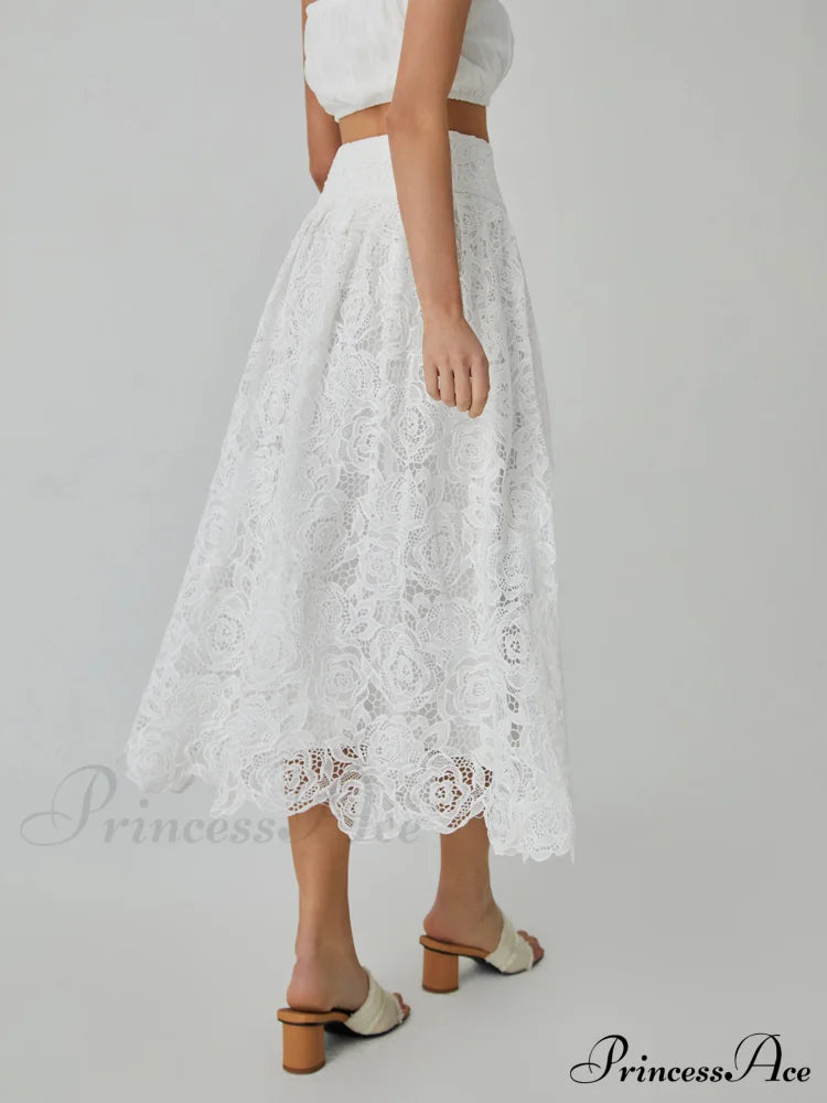 Eyelet Rosebud Graceful Pattern Maxi Skirt Skirts