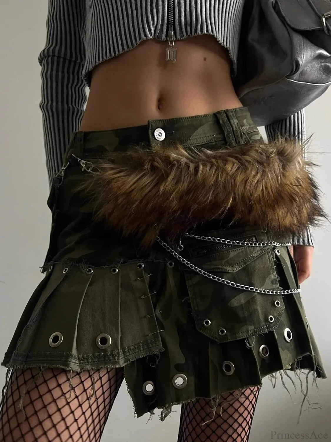 False Hair Gothic Metal Chain Joined Belt Brown