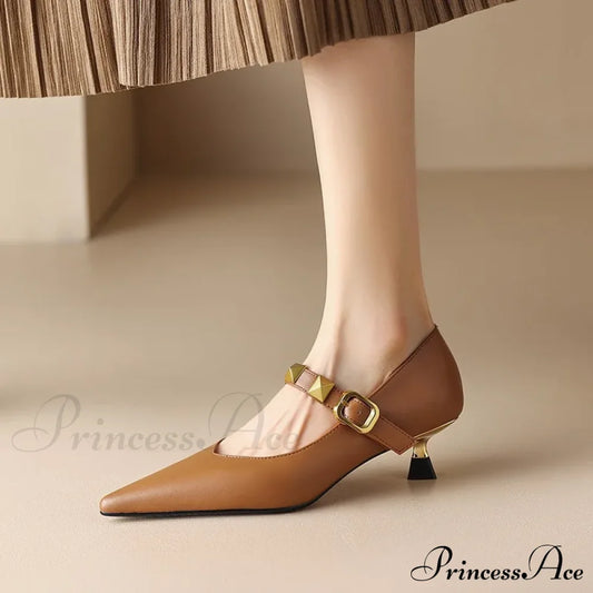 Fashion Fall Pointed Shallow Mouth Rivets Professional Temperament Low Heel Pump