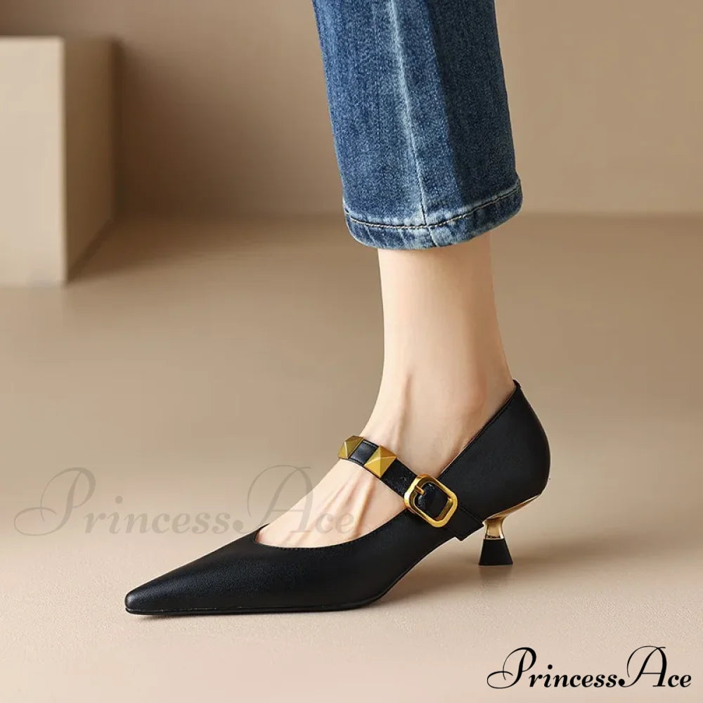 Fashion Fall Pointed Shallow Mouth Rivets Professional Temperament Low Heel Pump