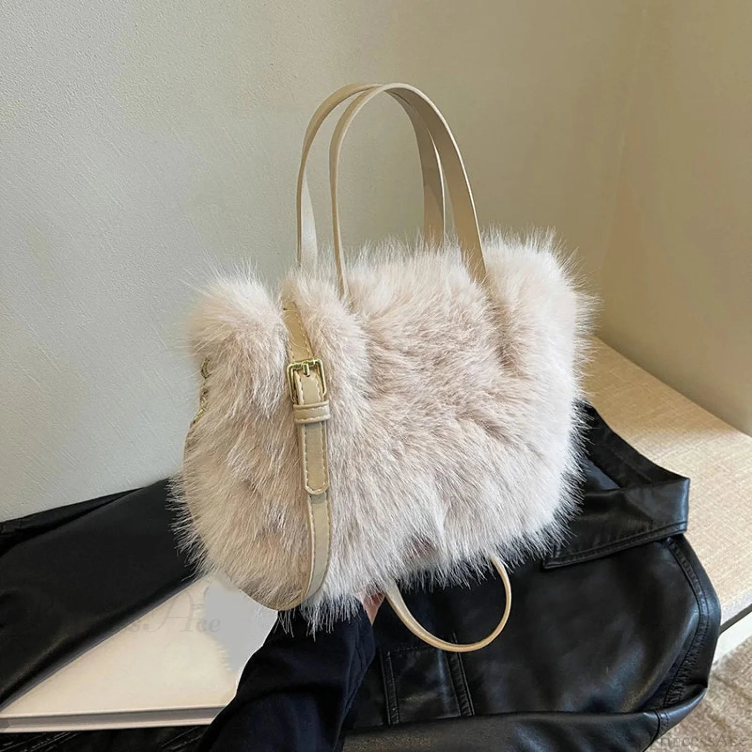 Faux Fur Plush Bucket Tote Winter Crossbody Shoulder Handbag Beige handbag-250126