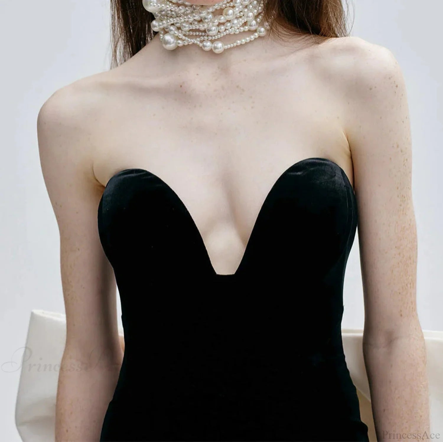 Floor-Length Backless Sequin Prom Dress promdress-250223