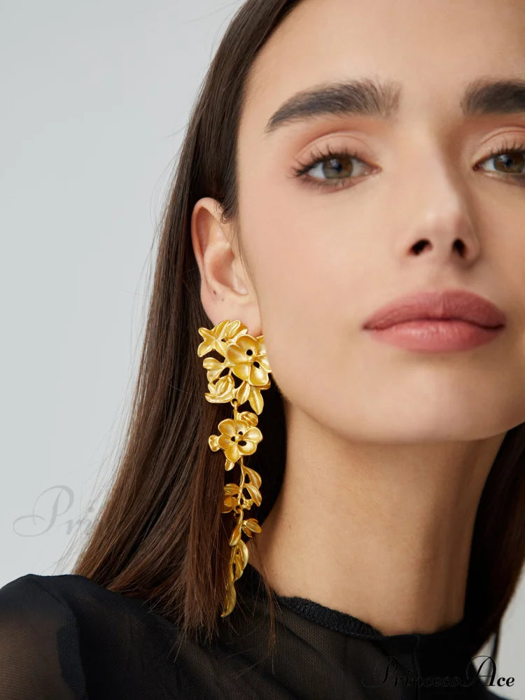 Floral Charming Fringed Earrings